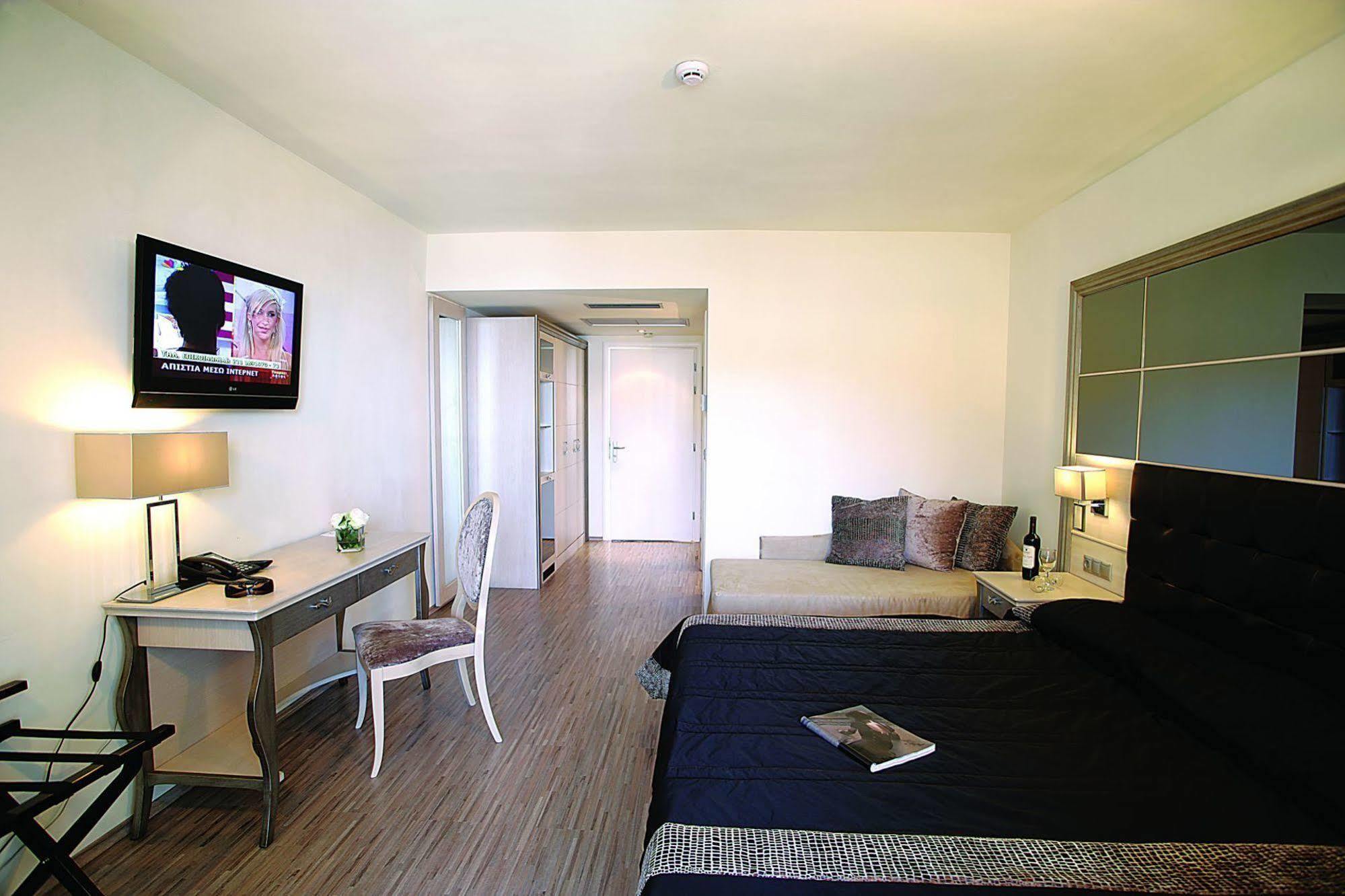 Elinotel Apolamare Hotel 5*